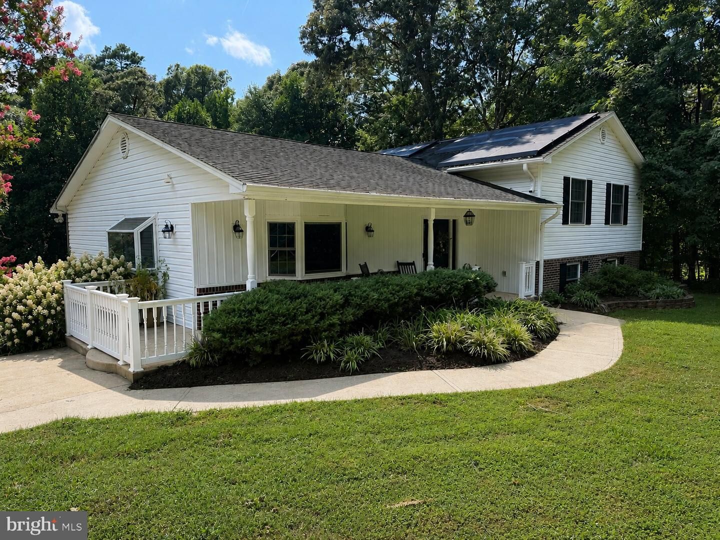 Property Photo: 44737 Green Acre Lane MD 20619