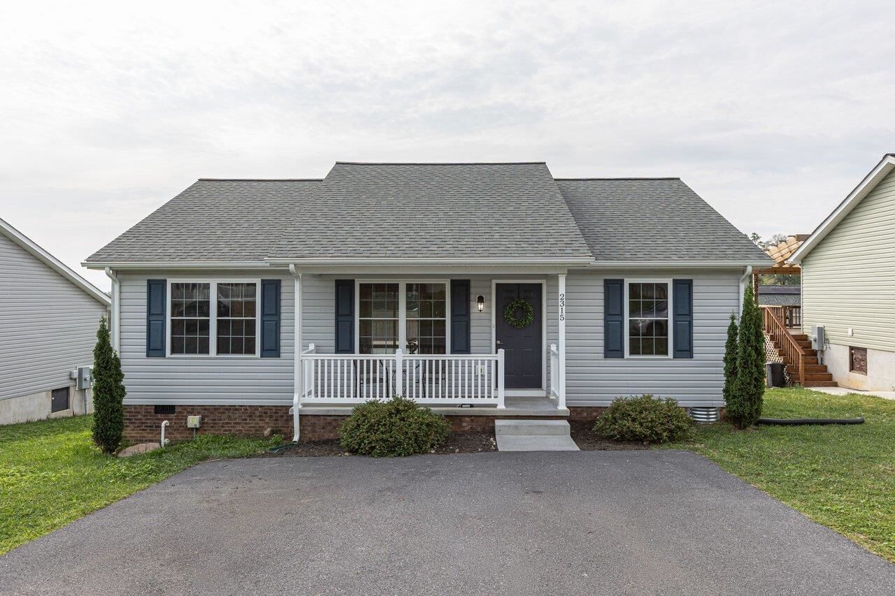 Property Photo:  2315 Whitestone Dr  VA 22801 