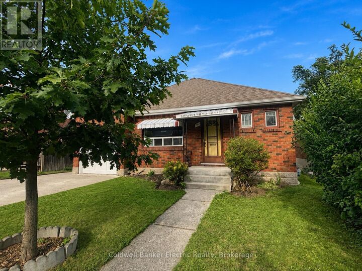 Property Photo: 792 Curtis Road ON K9H 2E7