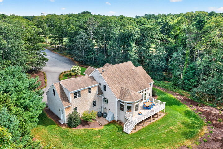 Property Photo:  5 Cliffs Way  MA 02645 