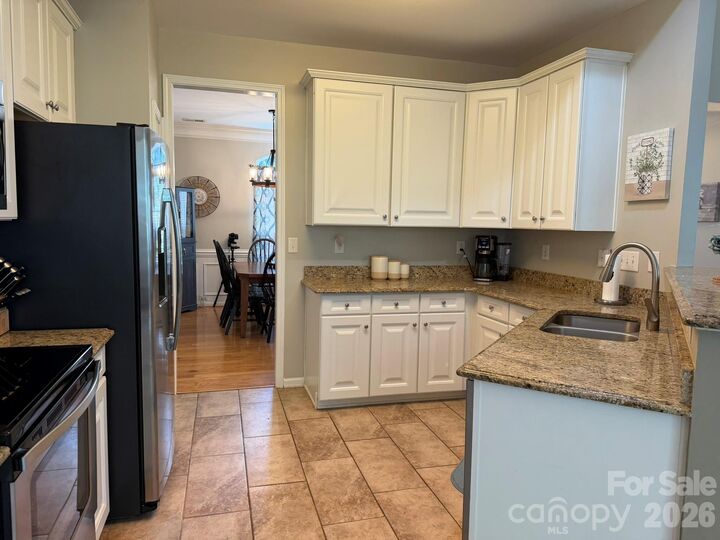 Property Photo:  2413 Smith Cove Road  NC 28037 