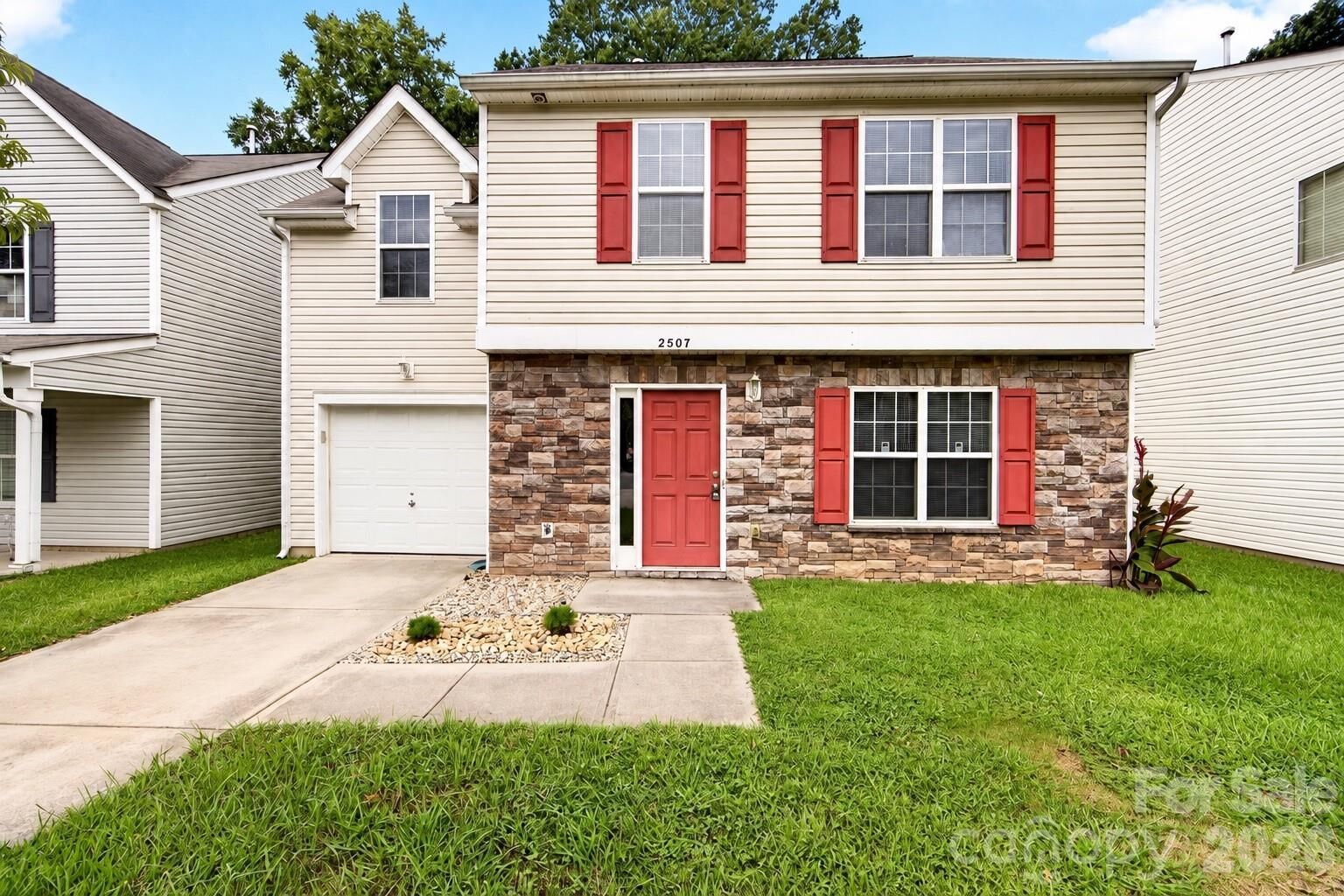 Property Photo:  2507 Anna Garrison Road  NC 28206 
