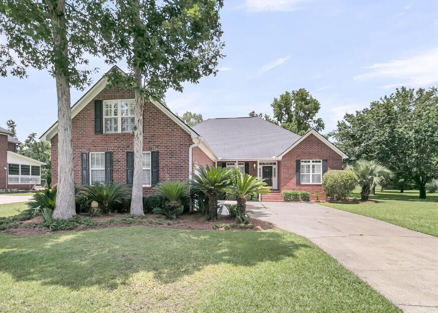 Property Photo: 697 Hamlet Circle SC 29445