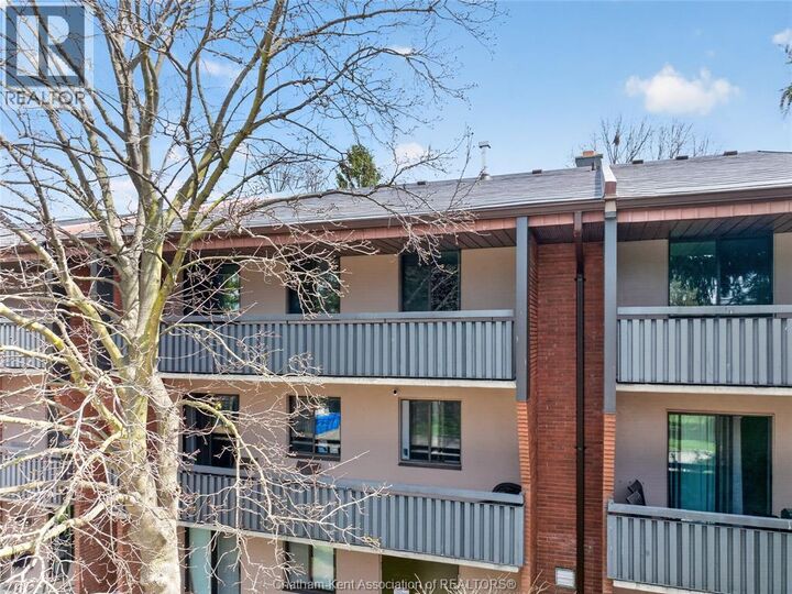 Property Photo:  202 Campus Parkway 306  ON N7M 4Y1 