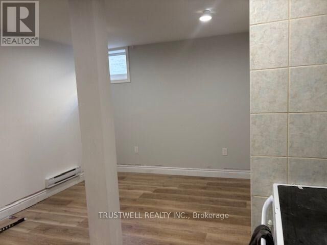 Property Photo:  14810 Yonge Street  ON L4G 1N3 