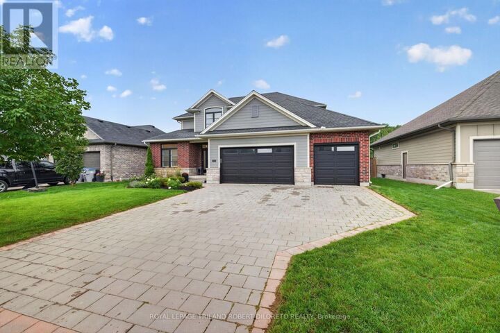 Property Photo:  734 Radisson Lane  ON N0L 1W0 