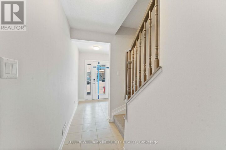Property Photo:  588 Woven Private  ON K2S 3B2 
