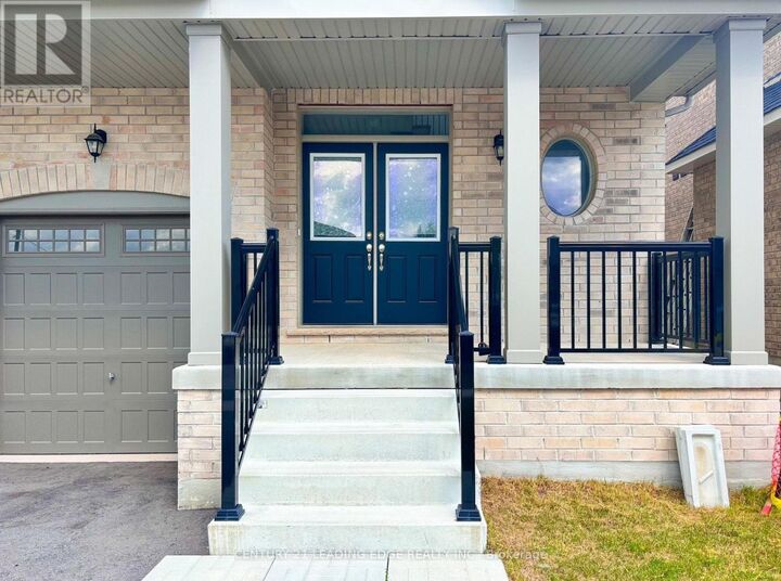 Property Photo:  19 Wakefield Boulevard  ON L3W 0L7 
