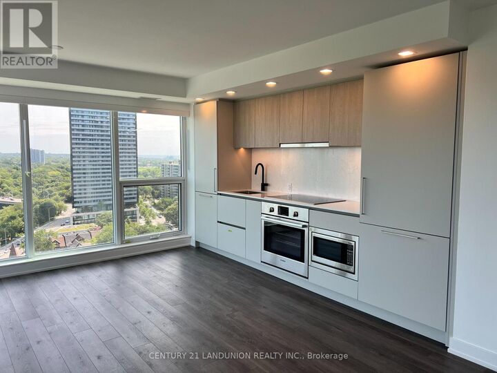 Property Photo: 609 Sherbourne Street 1507 ON M4X 0A4