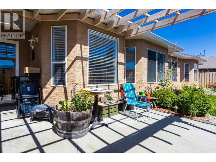 Property Photo:  2250 Louie Drive 102  BC V4T 2M6 