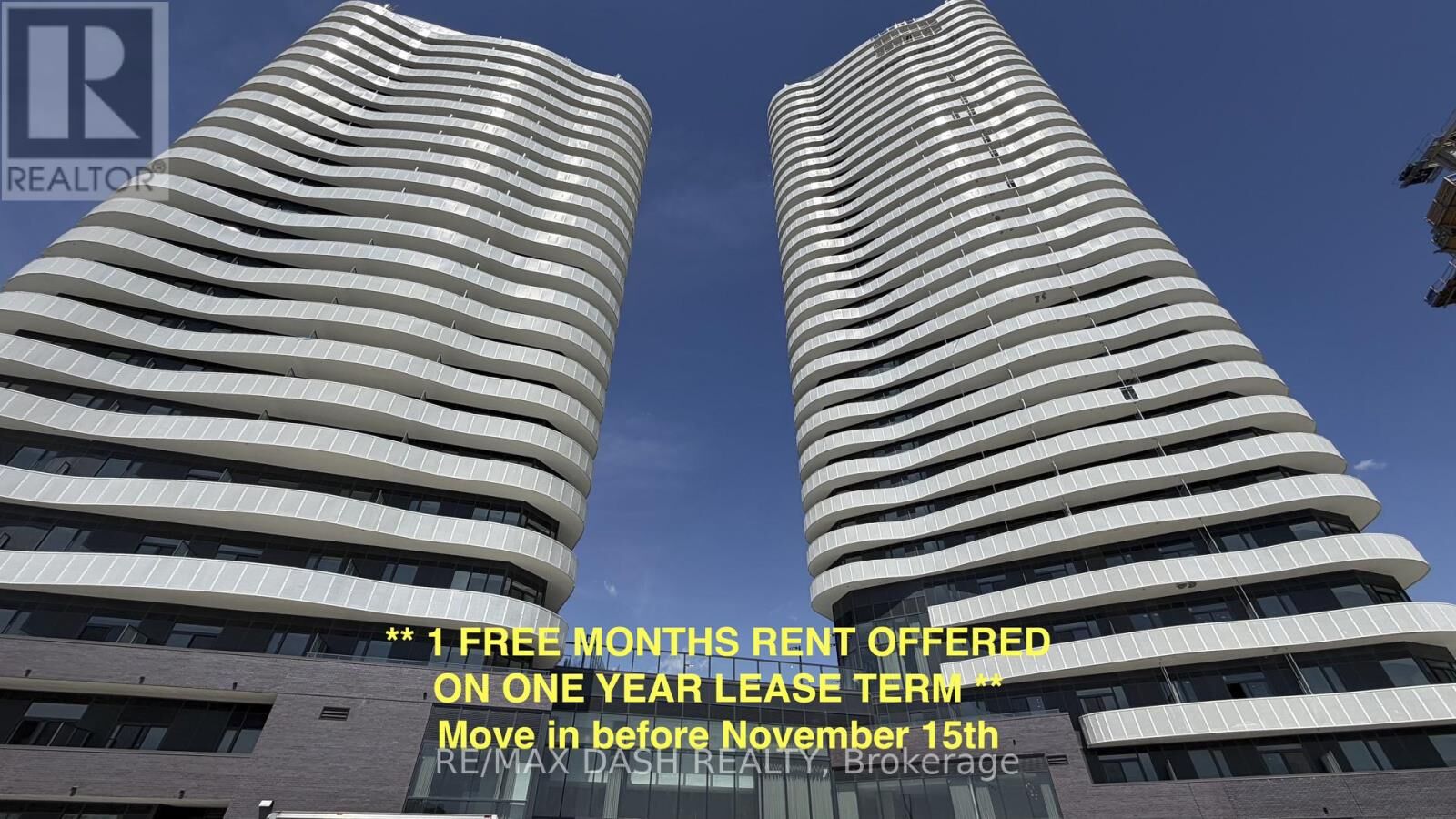 Property Photo: 6 Flavelle Trail 714 ON L4L 1V8