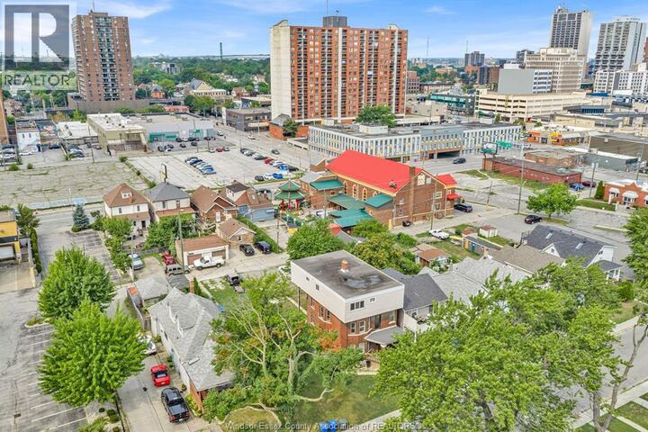 Property Photo:  751 Windsor Avenue  ON N9A 1J8 