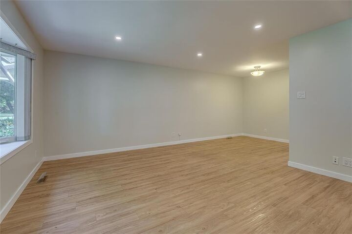 Property Photo: 79 Gretna Bay MB R2M 4L4