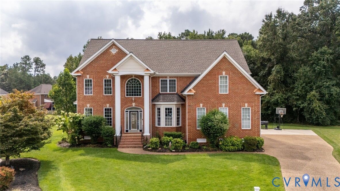 Property Photo: 723 Waterfront Drive VA 23834