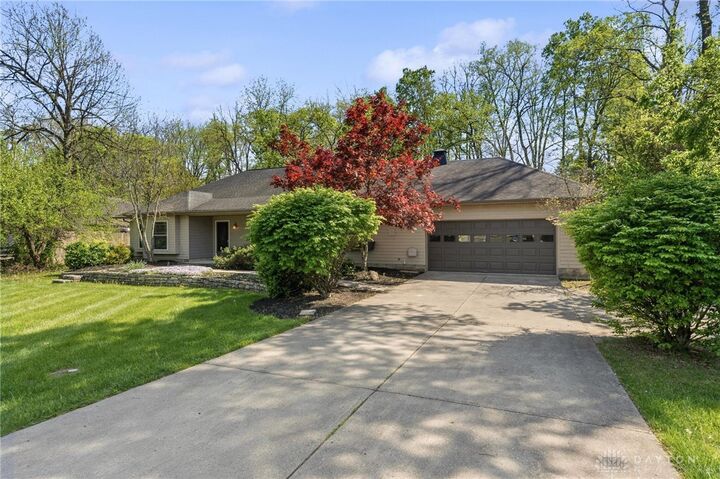 Property Photo: 1962 E Spring Valley Pike OH 45458