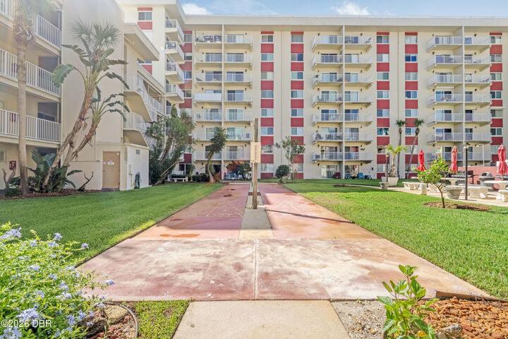 Property Photo: 2711 N Halifax Avenue 481 FL 32118