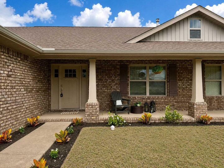 Property Photo:  5358 Deer Oak Drive  FL 32571 