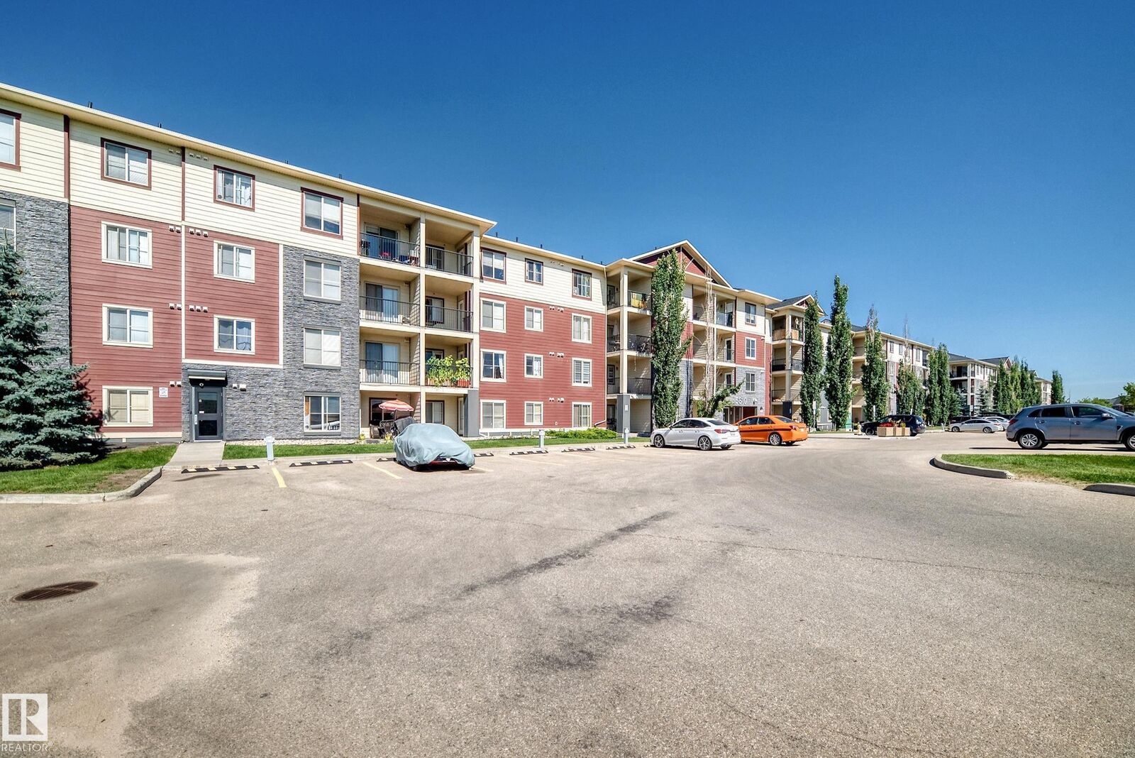 Property Photo:  5810 Mullen Place NW 218  AB T6R 0W3 