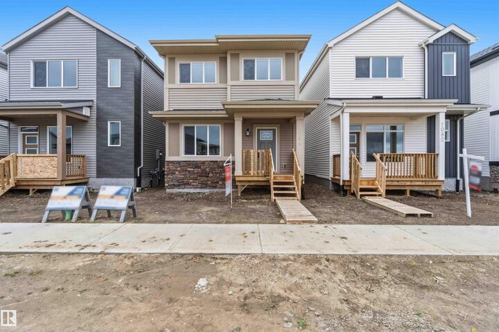 Property Photo:  1084 McLeod Avenue  AB T7X 4G8 