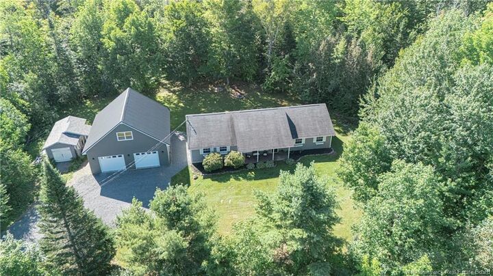 Property Photo:  122 Fawn Crescent  NB E3E 1B5 