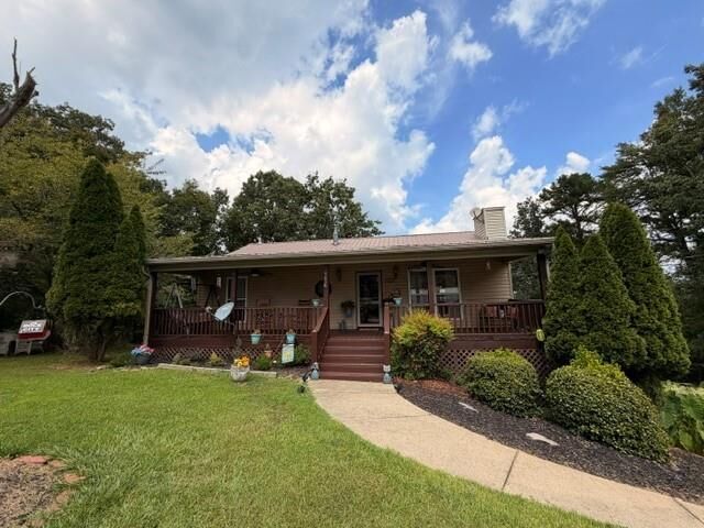 Property Photo: 982 Raccoon Ridge GA 30734