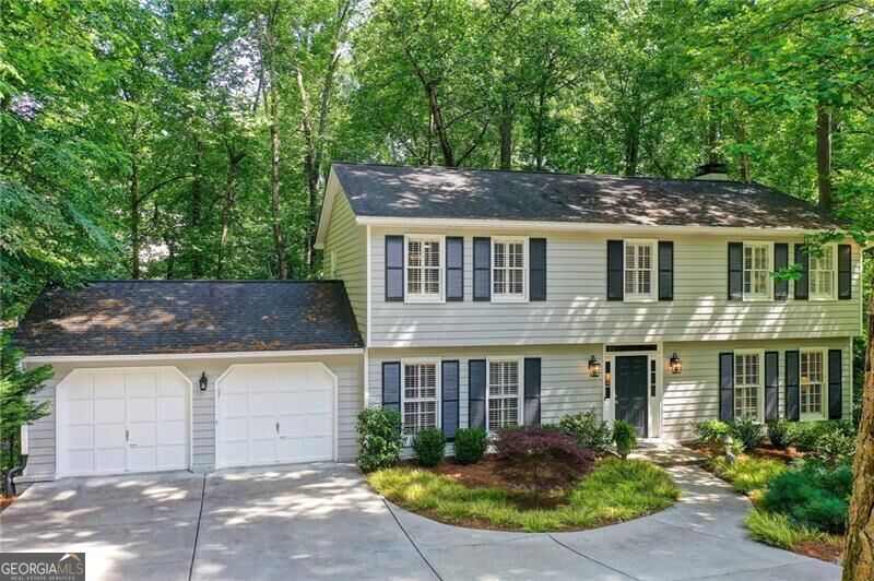 Property Photo:  635 Winding Creek Court  GA 30328 