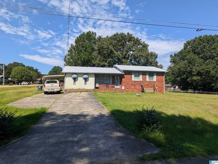 Property Photo:  1600 Carter Street  AL 36201 