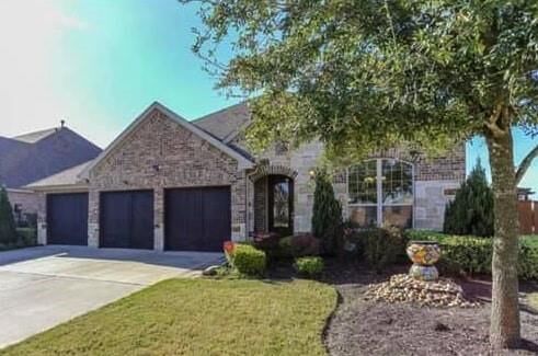 Property Photo: 16839 Kilgarth Drive TX 77407