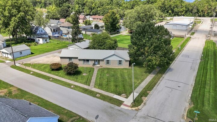 Property Photo:  1310 Swan Street  IN 46750 