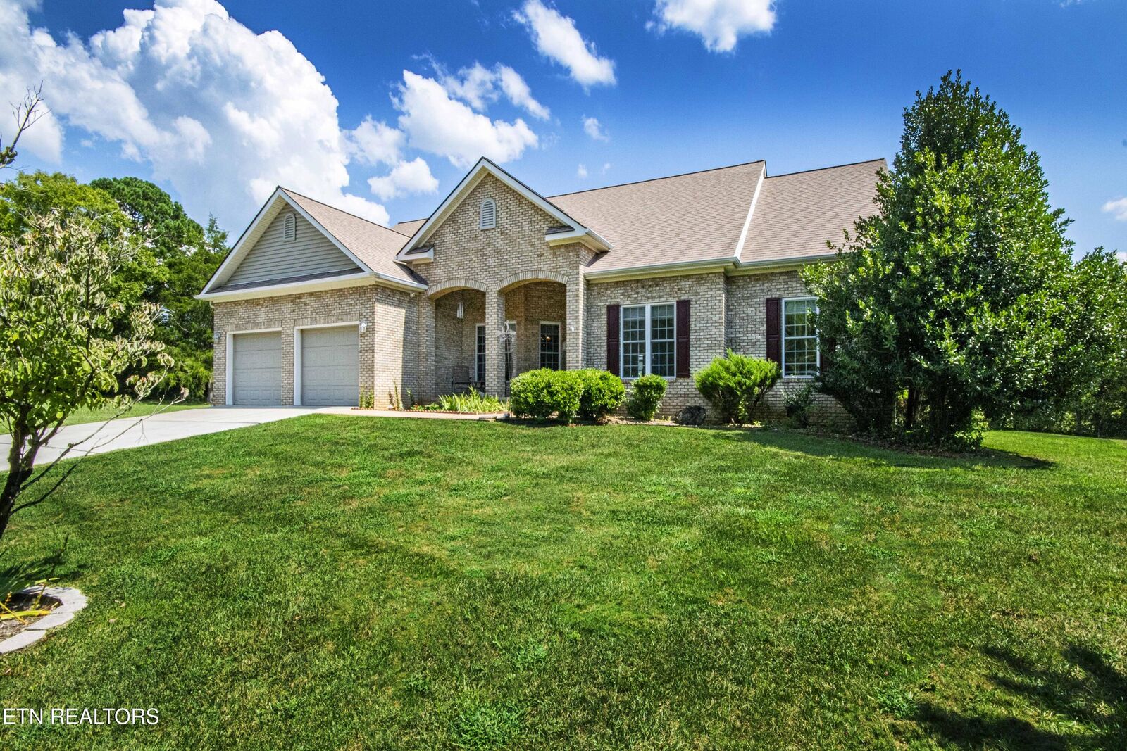 Property Photo:  131 Itawa Tr  TN 37885 