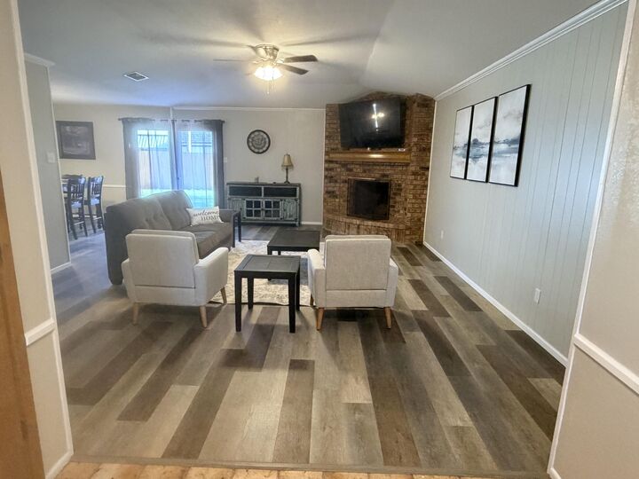 Property Photo:  311 Douglas Street  TX 79336 
