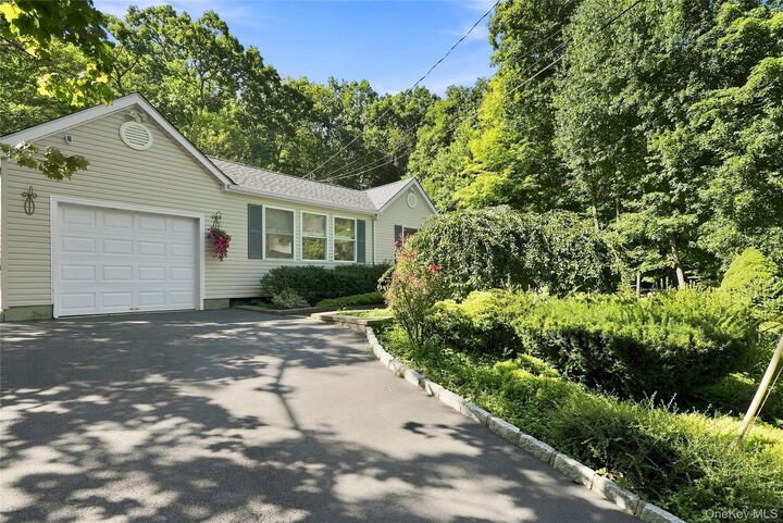 Property Photo: 5 Mountain Drive NY 10541