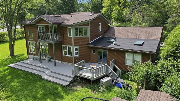 Property Photo:  55 Interlochen Parkway  NY 10950 
