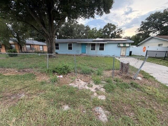Property Photo:  1050 Beach Lane  FL 33880 