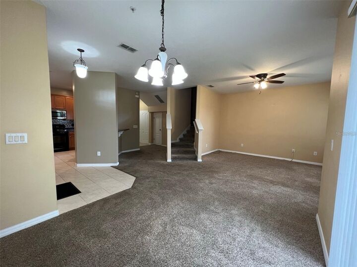 Property Photo: 562 Climbing Ivy Court B FL 32712