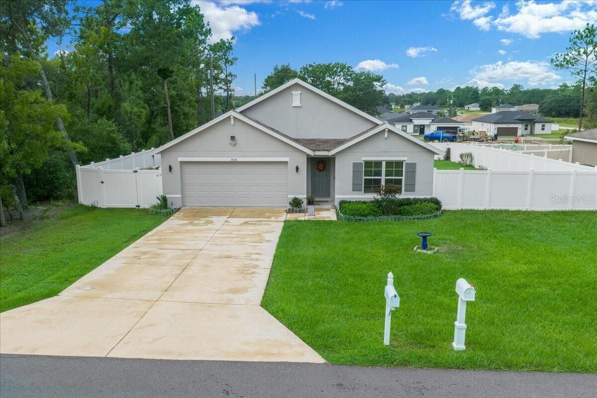 Property Photo: 15126 SW 50th Court Road FL 34473