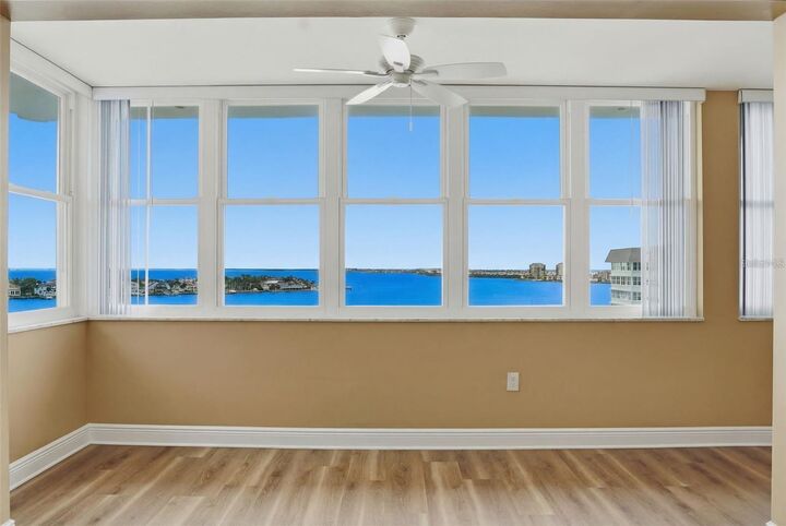 Property Photo:  5108 Brittany Drive S 1006  FL 33715 