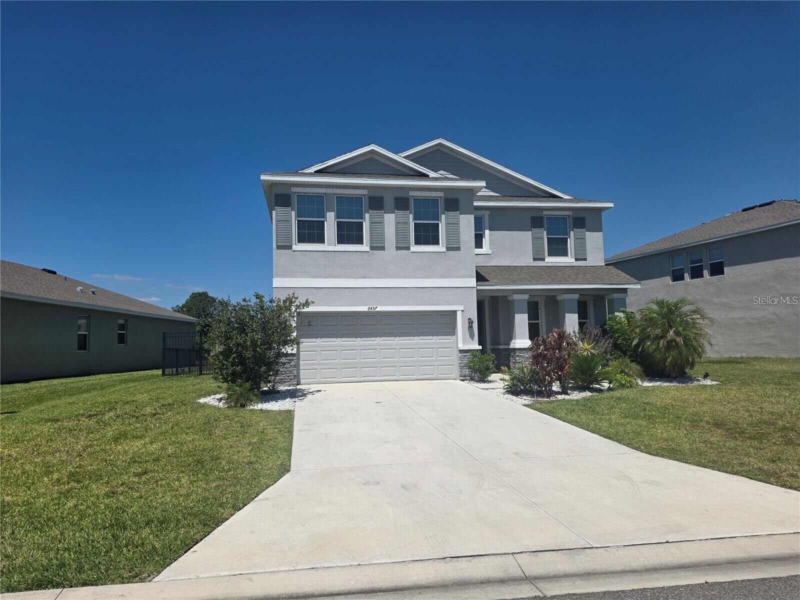 Property Photo: 16457 Woodside Glen FL 34219