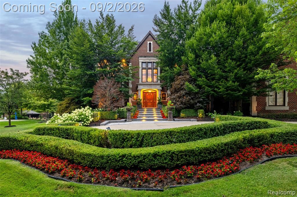 Property Photo:  47915 Ravello Court  MI 48167 9821 