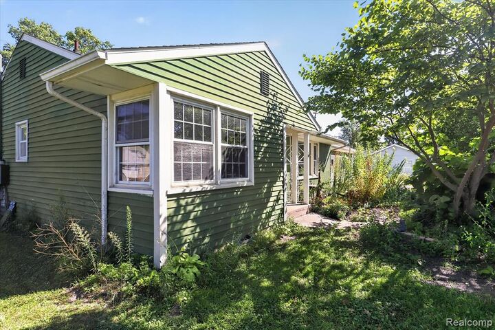 Property Photo:  10165 Talladay Road  MI 48191 9511 