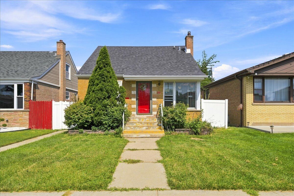 Property Photo: 3816 W 84th Place IL 60652