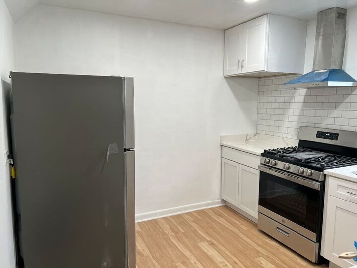 Property Photo:  7229 N Campbell Avenue  IL 60645 