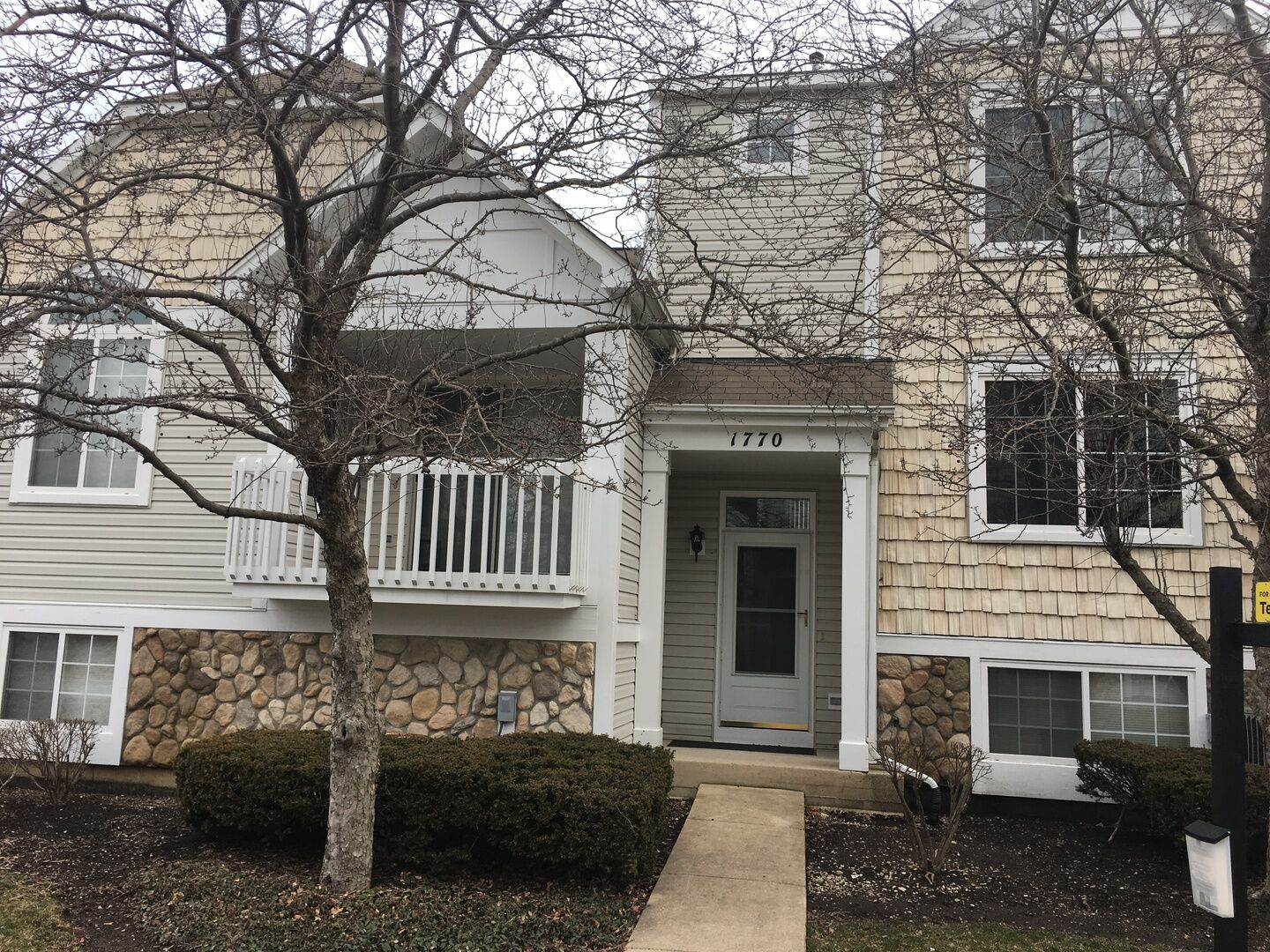Property Photo:  1770 Middlebury Drive  IL 60503 
