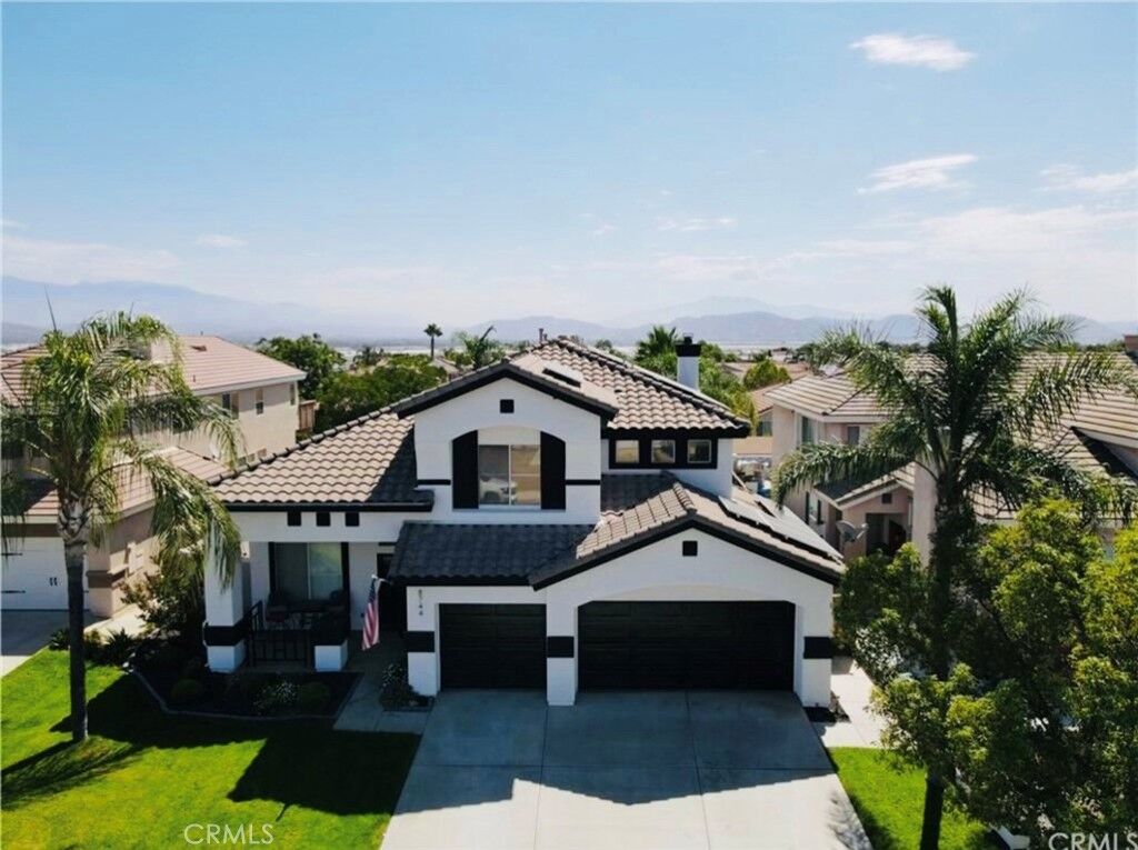 Property Photo: 8744 Medford CA 92508