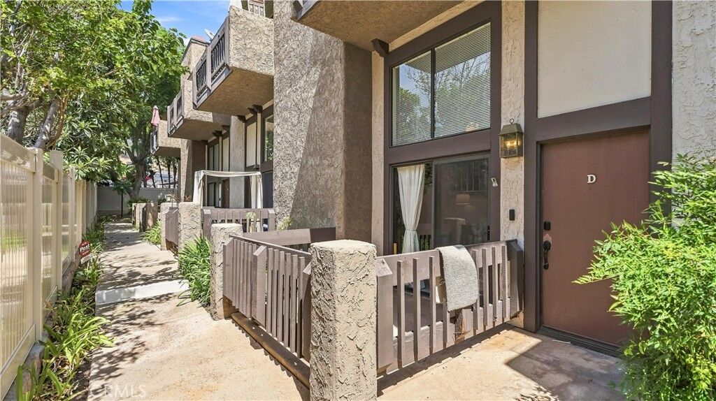 Property Photo:  1919 Huntington Drive D  CA 91010 