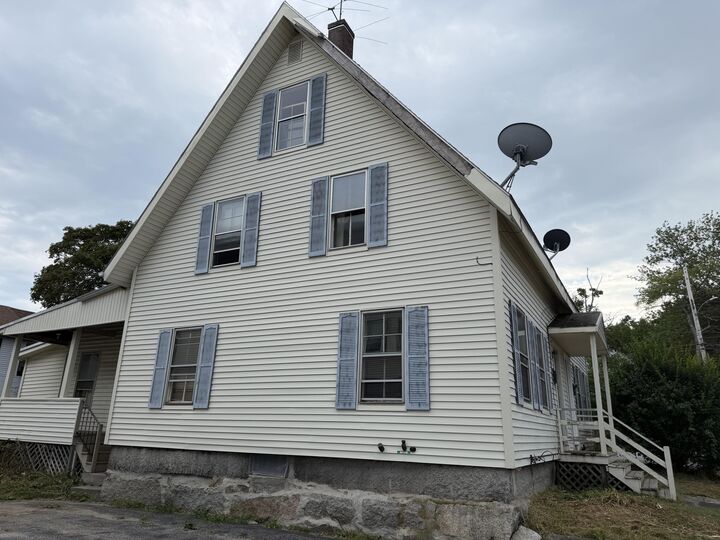 Property Photo:  135-137 Foss Street  ME 04005 