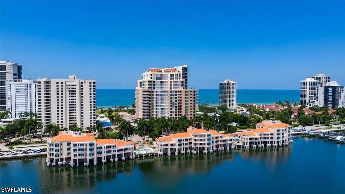 Property Photo: 4530 Gulf Shore Boulevard N 2-212 FL 34103