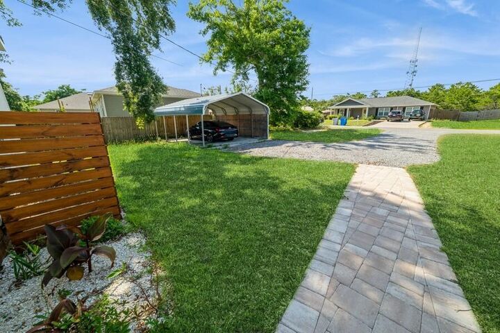 Property Photo: 5409 Harmony Lane FL 32563