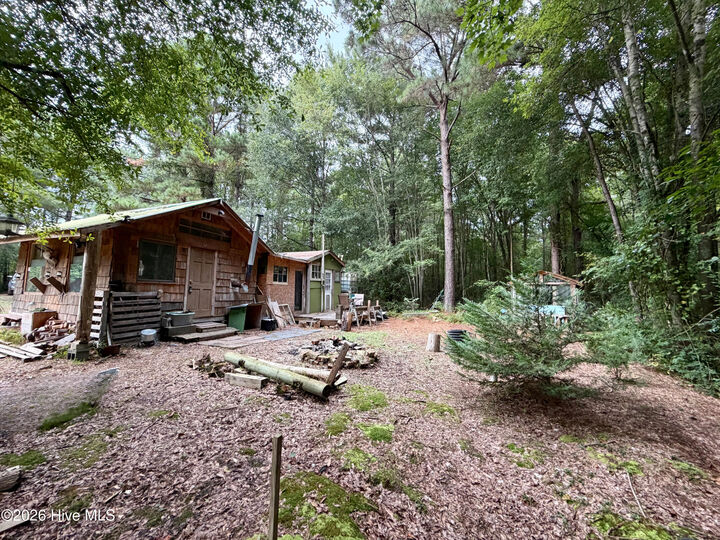 Property Photo: 182 Rock Road NC 28454