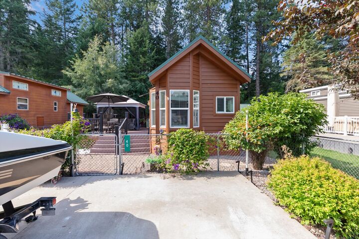 Property Photo:  34597 Mt Hwy 35 Rv Lot 40  MT 59860 